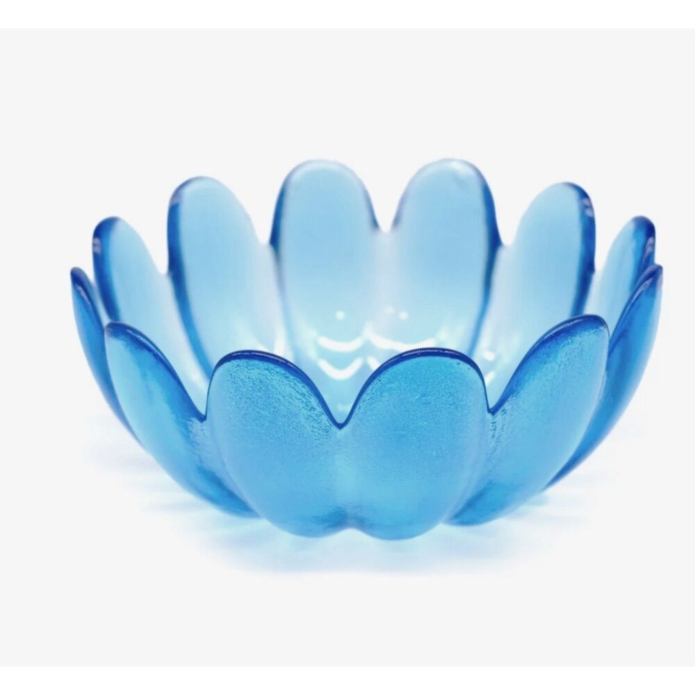 Vintage 1970s Indiana Glass Royal Blue Lotus Flower Large Serving Bowl